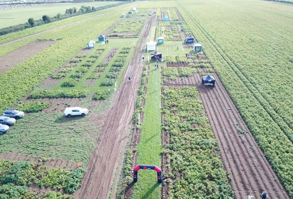 potato_variety_exhibition_breeders