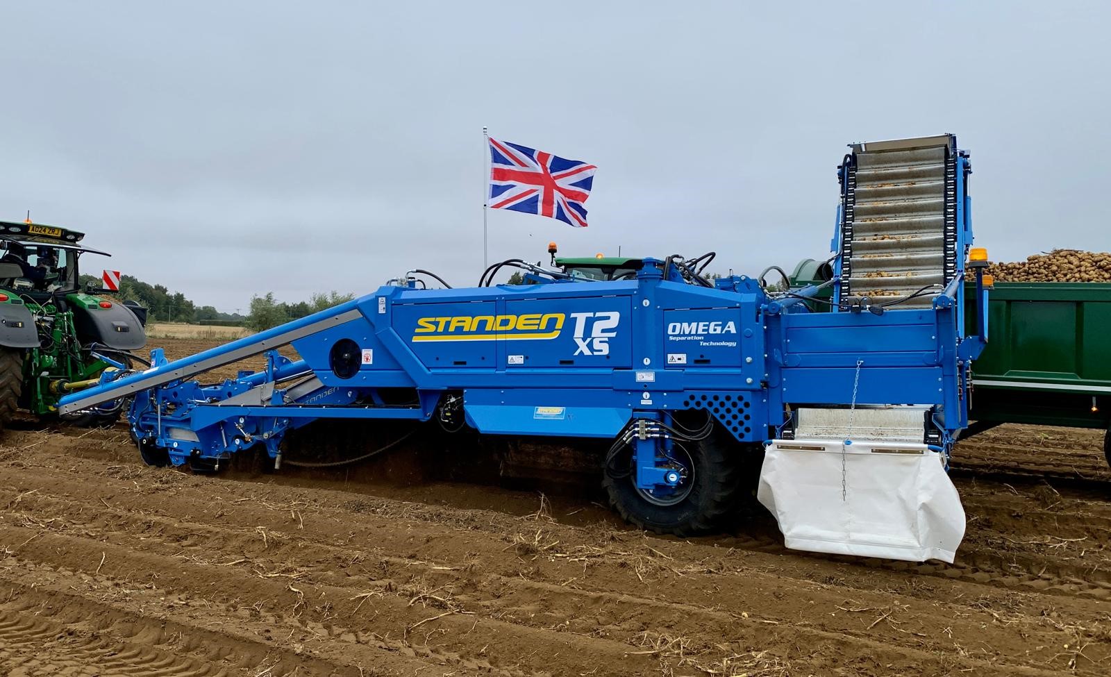 The T2XS trailed harvester at work in a potato field